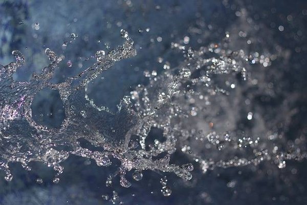 Comment hiverner sa piscine et la préparer pour la saison suivante ?